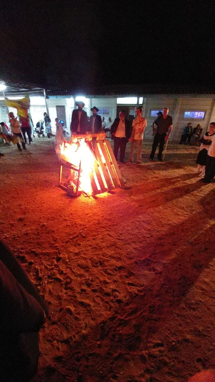 תהלוכה לילית בבת ים