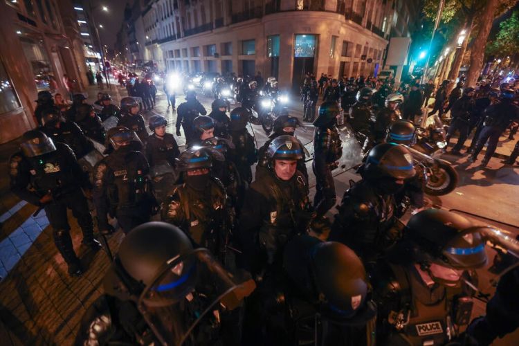 המהומות בצרפת והקשר לגאולה 