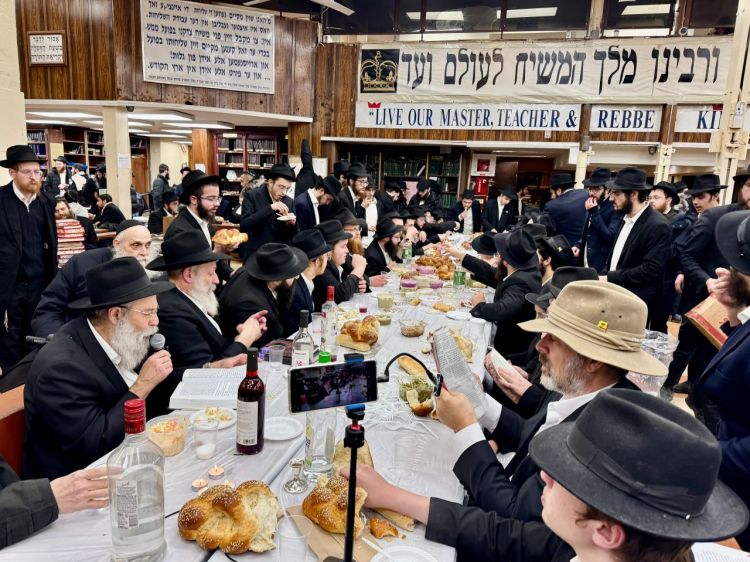 יומן שבועי מ-770: שבוע פרשת בשלח