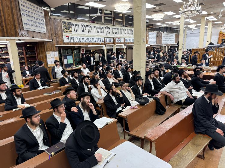 כנס התעוררות ב770 ביום כח ניסן