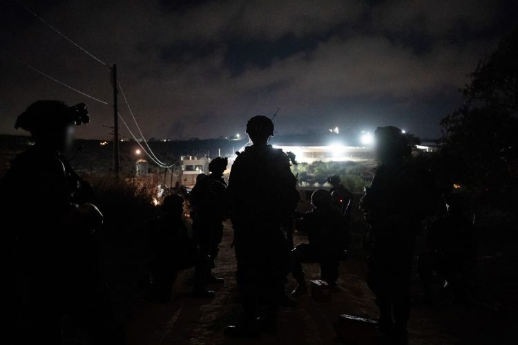 הרמטכ"ל מזהיר מהסלמה טראמפ מאיים להשמיד איראן