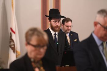 הרב טורין נאם בבית הנבחרים באילינוי על 7 מצוות בני נח