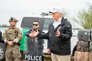 דרמה בוושינגטון: ניסיון התנקשות, איראן מתבצרת