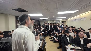 תשרי עם משיח: שבוע עמוס וגדוש בעשייה במחלקה לדוברי אנגלית של 'אשל הכנסת אורחים'