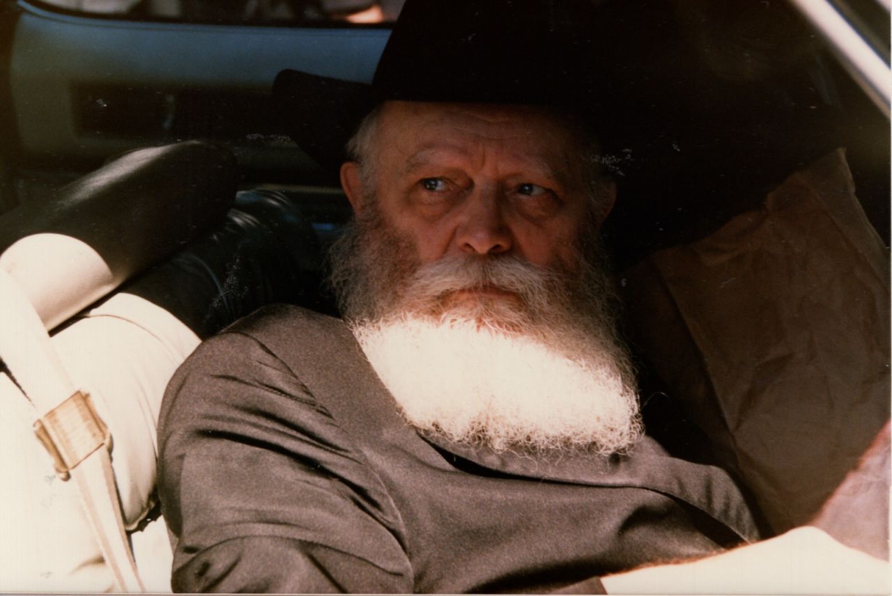 בדרכו לאוהל, כ"ב סיון