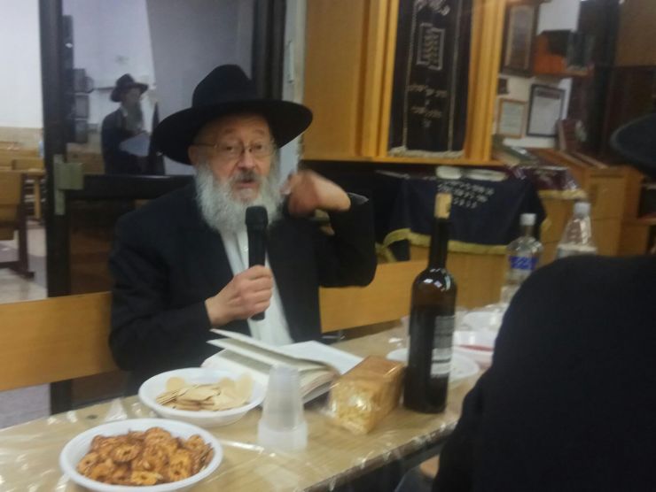 בהתוועדות בקהילת חב"ד בצפת