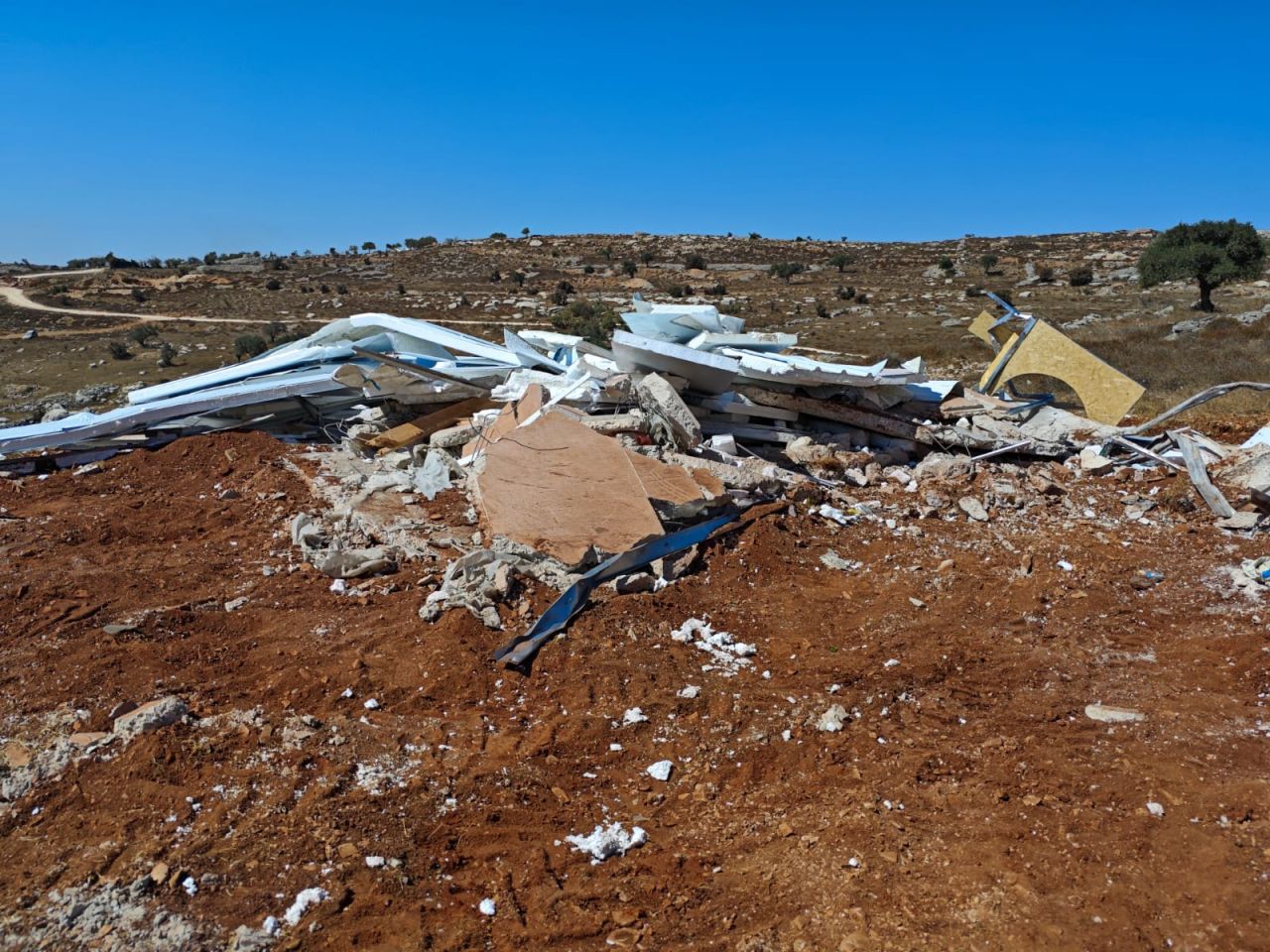 תוך כדי המלחמה: הרס בתי יהודים ביו"ש