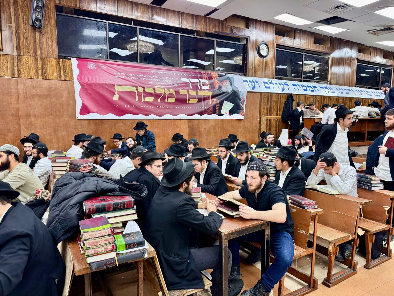 הגלריה השבועית מבית משיח: פרשת יתרו