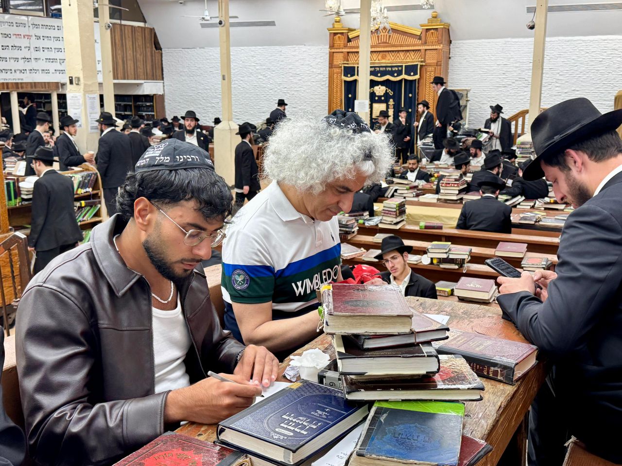 הגלריה השבועית מ770: פרשת תזריע-מצורע