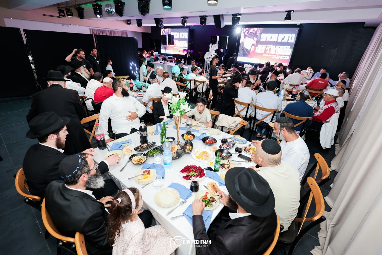אש של אמונה בהתוועדות הגדולה בנתניה