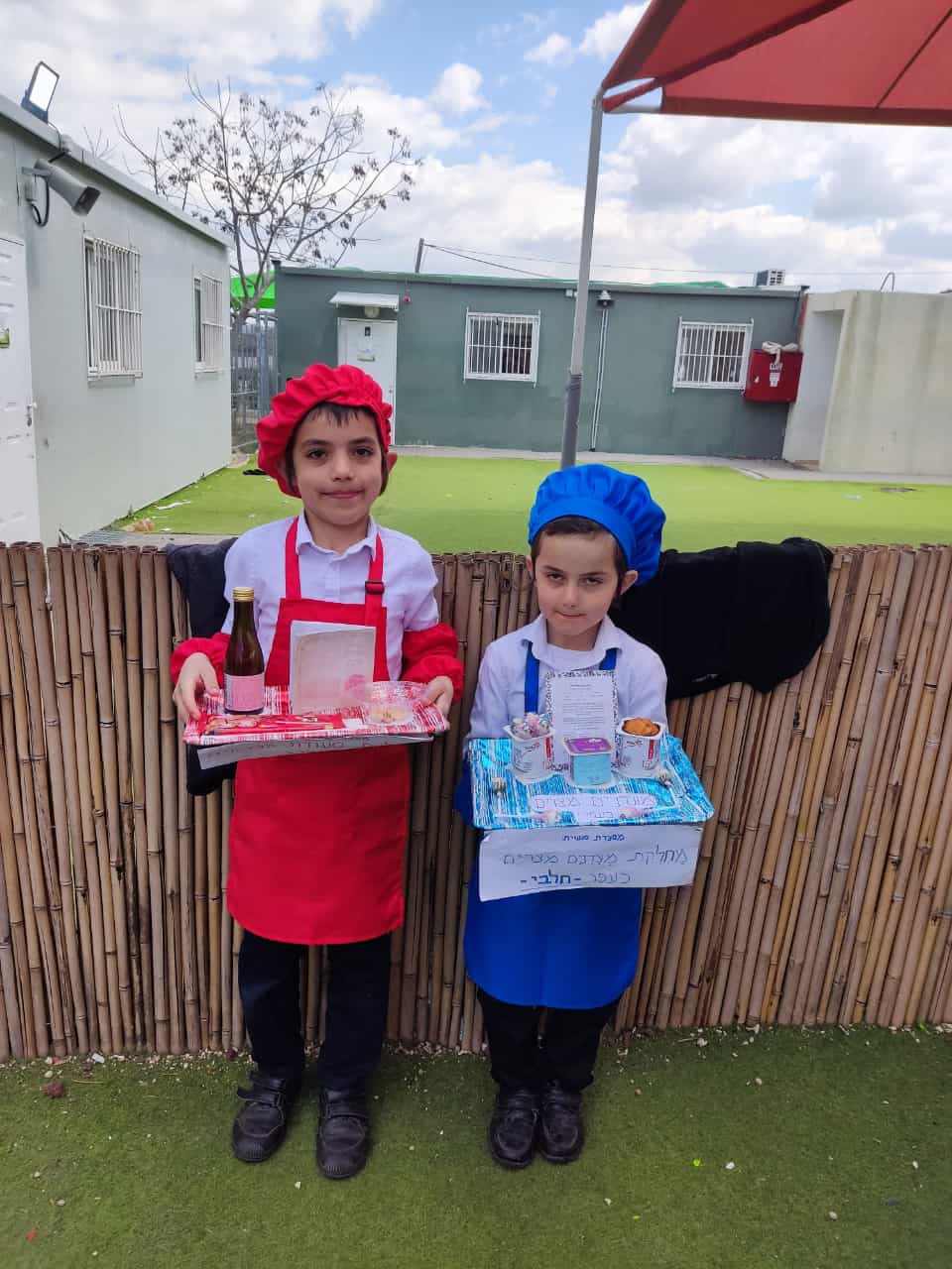 מטבח חלבי ובשרי. "מעדנים מצויים כעפר"