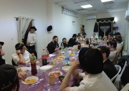התוועדות קיץ מיוחדת עם המשפיע מחיפה בתות"ל הוד השרון