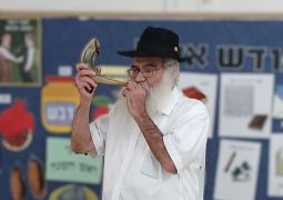 הקיצו ורננו: הרב טוביה דורון ע"ה