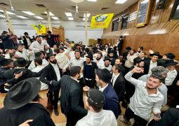 התוועדות י"ט כסלו המרכזית ב־770