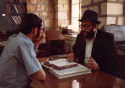 השליח, הראש ישיבה, המשפיע. | גלריה משנותיו המוקדמות