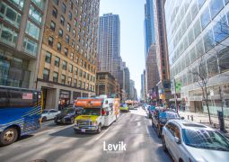 גלריית ענק: טנקי המצוות כבשו בי"א ניסן את ניו יורק