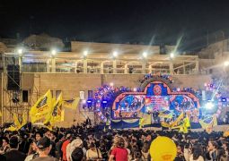 הרבי לא התבייש. מדוע אנחנו מתביישים?
